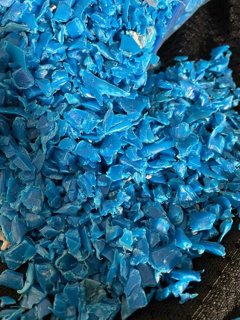 BLUE DRUM REGRIND HDPE Grinding Blow surat gujarat india Plastic4trade
