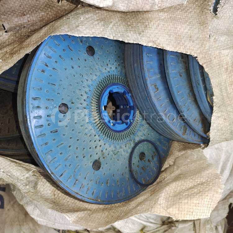 DERALIN POM Scrap Roto Molding delhi india Plastic4trade