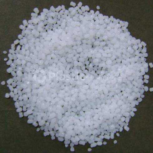 HD BLOW MIKKY WHITE Plastic Waste Grinding Blow gujarat india Plastic4trade