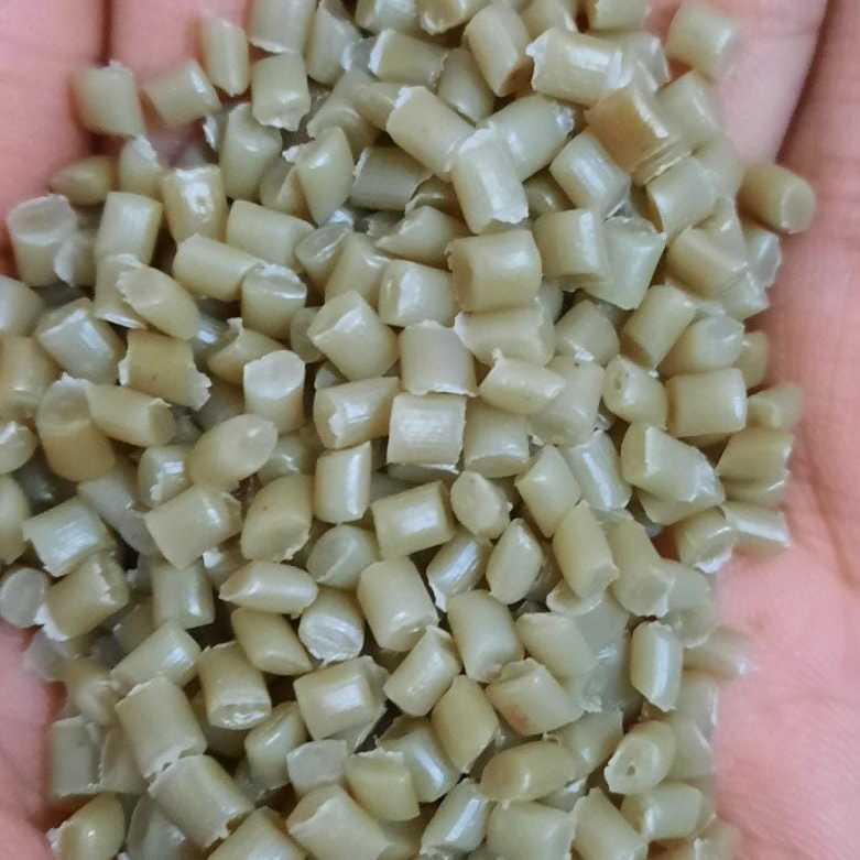 Komal Kumar Dhand Maruti Entrprise maharashtra india Plastic4trade